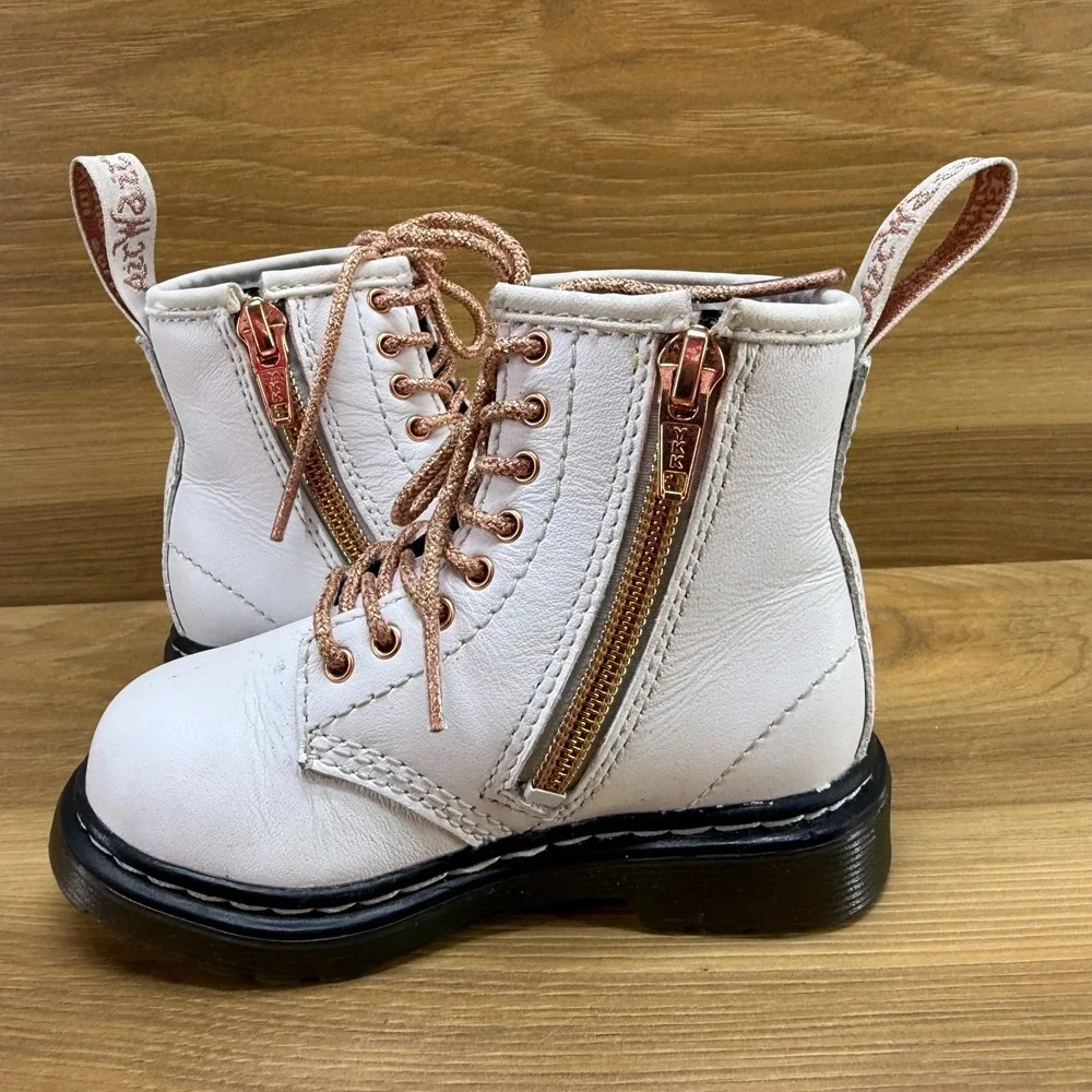 Dr Martens Combat Boots Toddler‎ Girls 7 White Lace Up Rose Gold